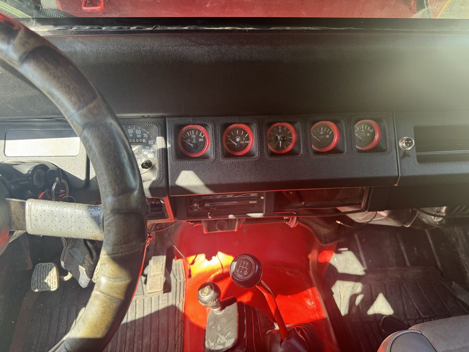 Авто jeep vrangler 1991