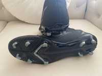 Vendo chuteiras Nike, nr 44.5 usadas dias vezes!