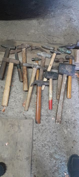 Продам инструмент для дома или дачи