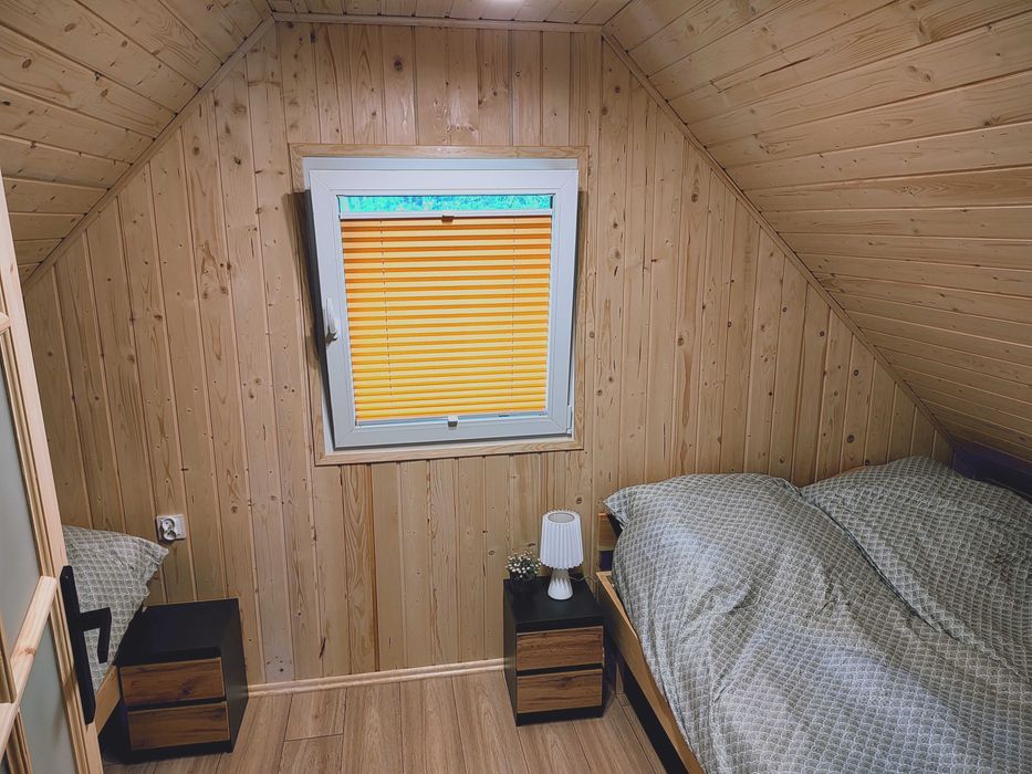 Domki całoroczne nad jeziorem w miejscowości Przydwórz