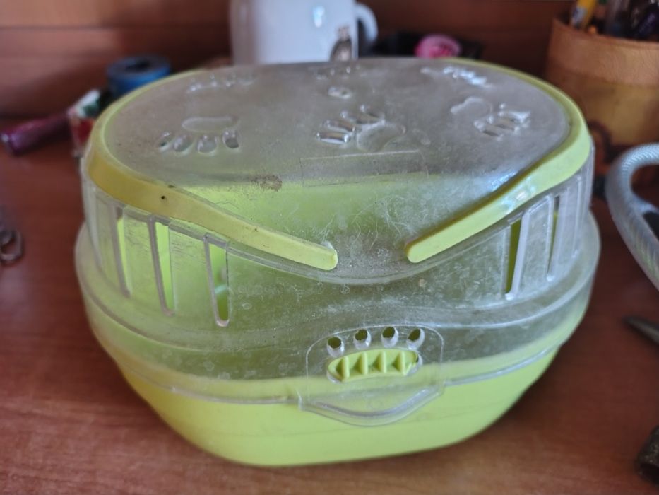 Переноска для хомяка , мыши , ящерицы