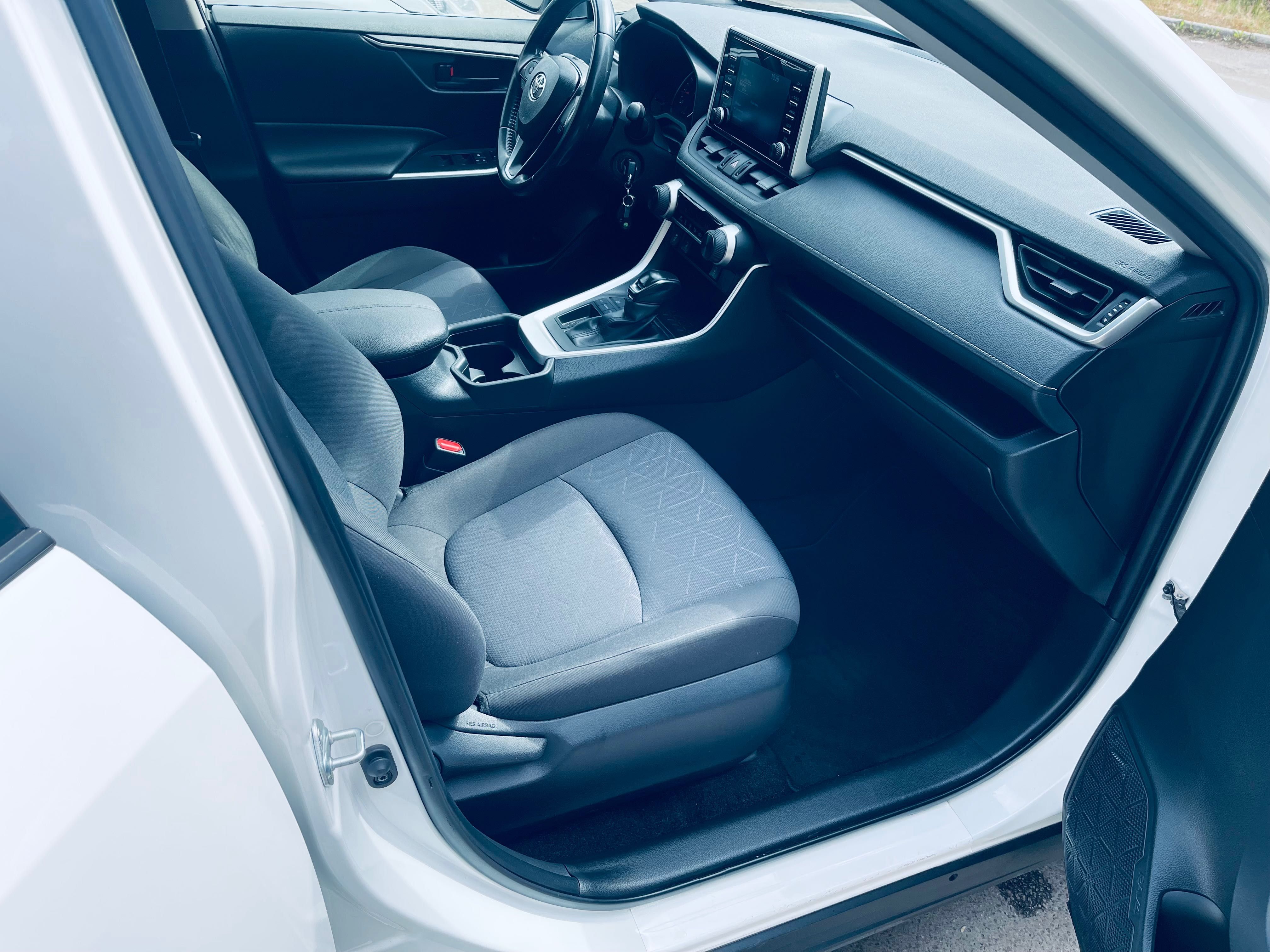Toyota RAV4 официальный оригинальный пробег!