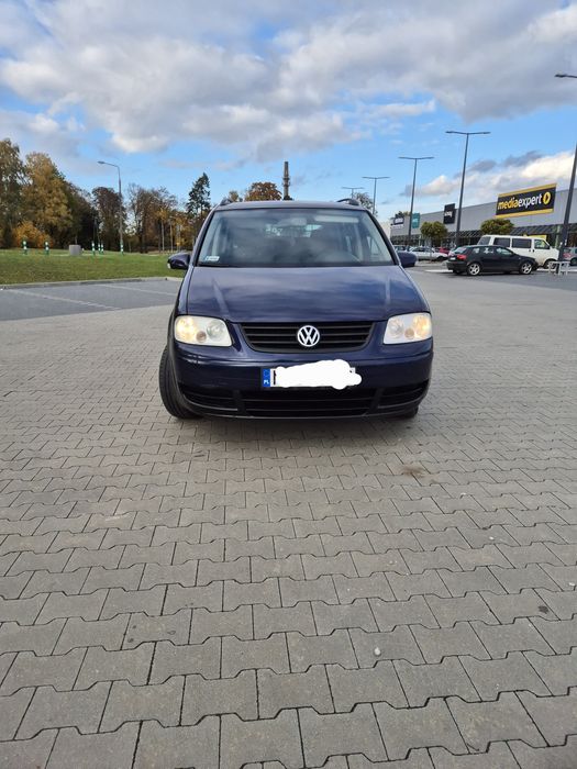 Sprzedam Tourana 1.6 mpi 7osob