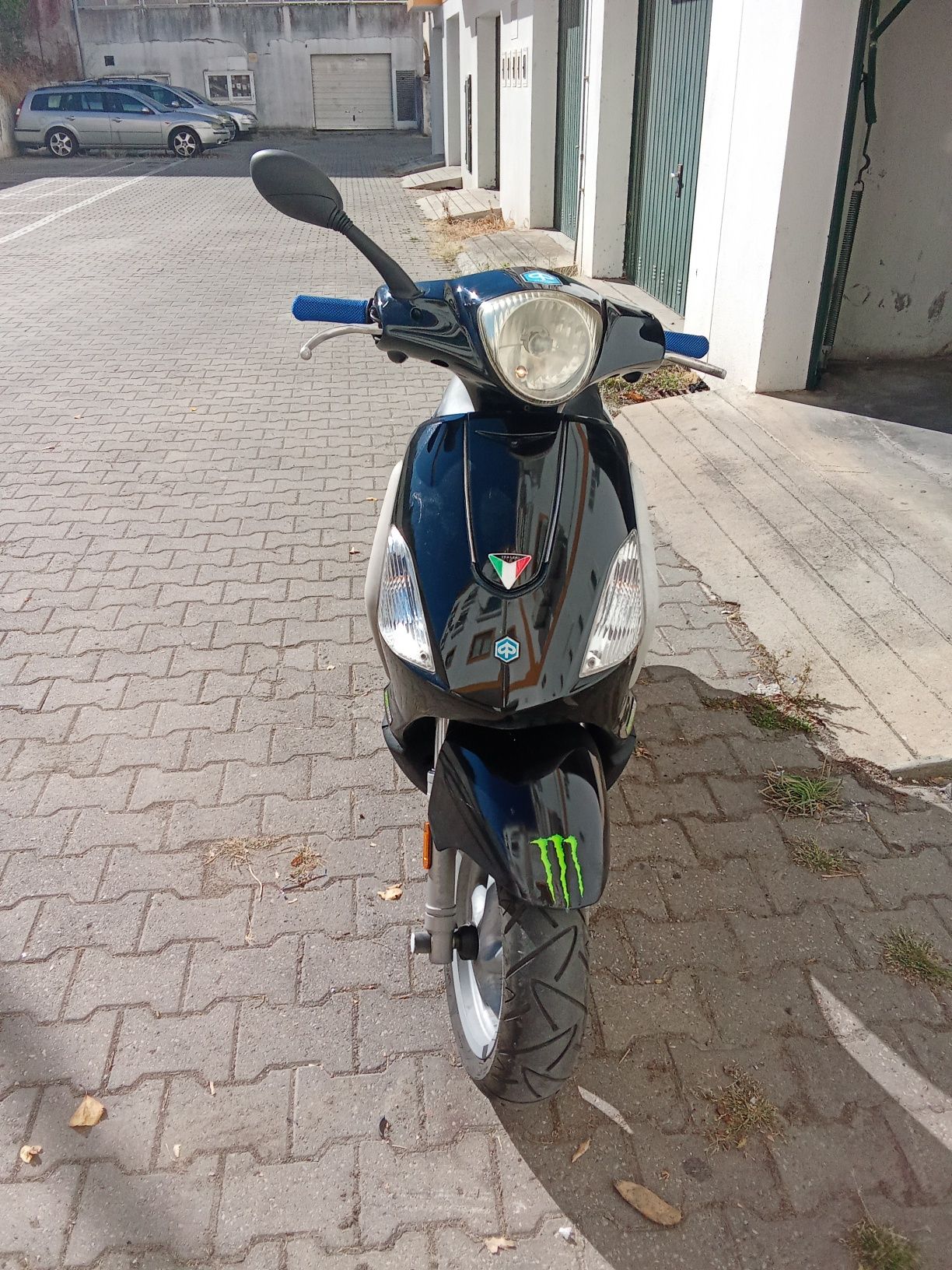 Scooter Piaggio Fly 125