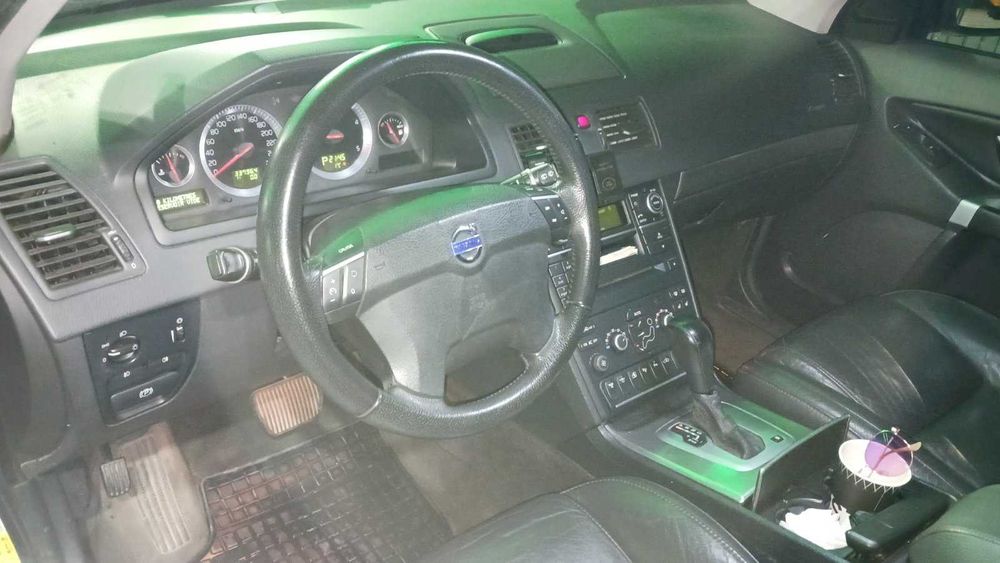 VOLVO XC90 2008p.