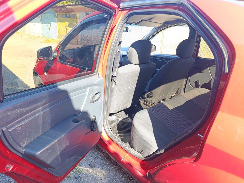 Dacia Logan 2008, 1,4