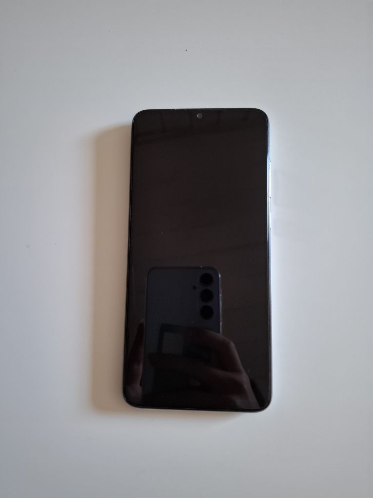 Xiaomi Redmi Note 8 Pro + 7 case'ów