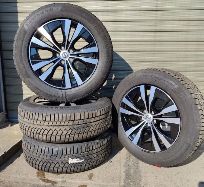 Koła felgi Volvo XC60 5x108 opony zimowe Continental 4x 235/60R18