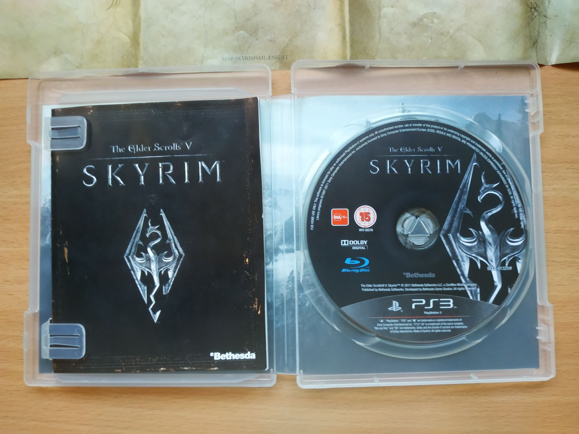 Skyrim ps3, stan bardzo dobry, możliwa wysyłka przez olx