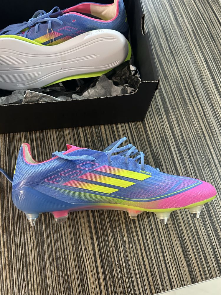 Botas de futebol com atacadores F50 elite-alumínio (relvado natural)