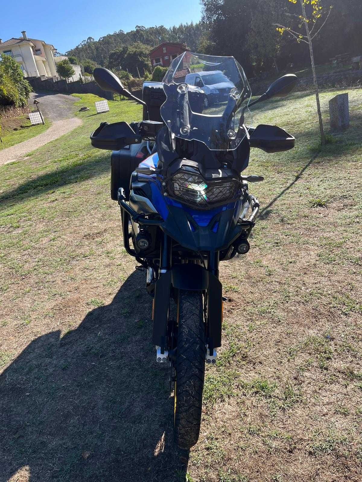 BMW gs F850  Rallye Akrapovic
