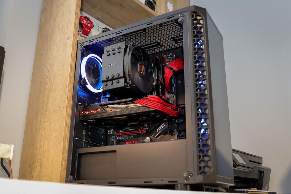 Komputer Zestaw PC Do Gier RYZEN 5 3600 | RX5700 | 16GB RAM | 2.2TB