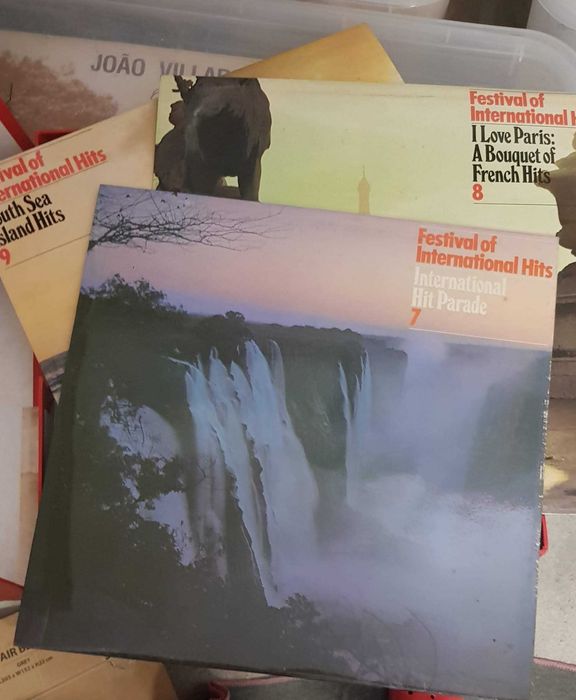 Coletânea Festival of International Hits – 9 LPs