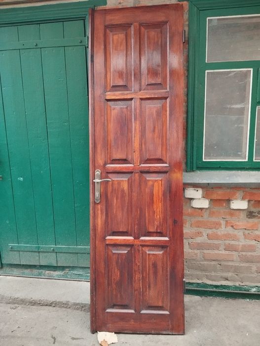 Продам якісні двері, двухствороні, та одностороні