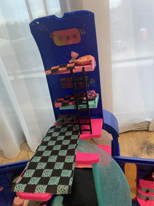 MGA L.O.L. Surprise Glamper Karawana OMG 4w1 elektrycznie niebieska