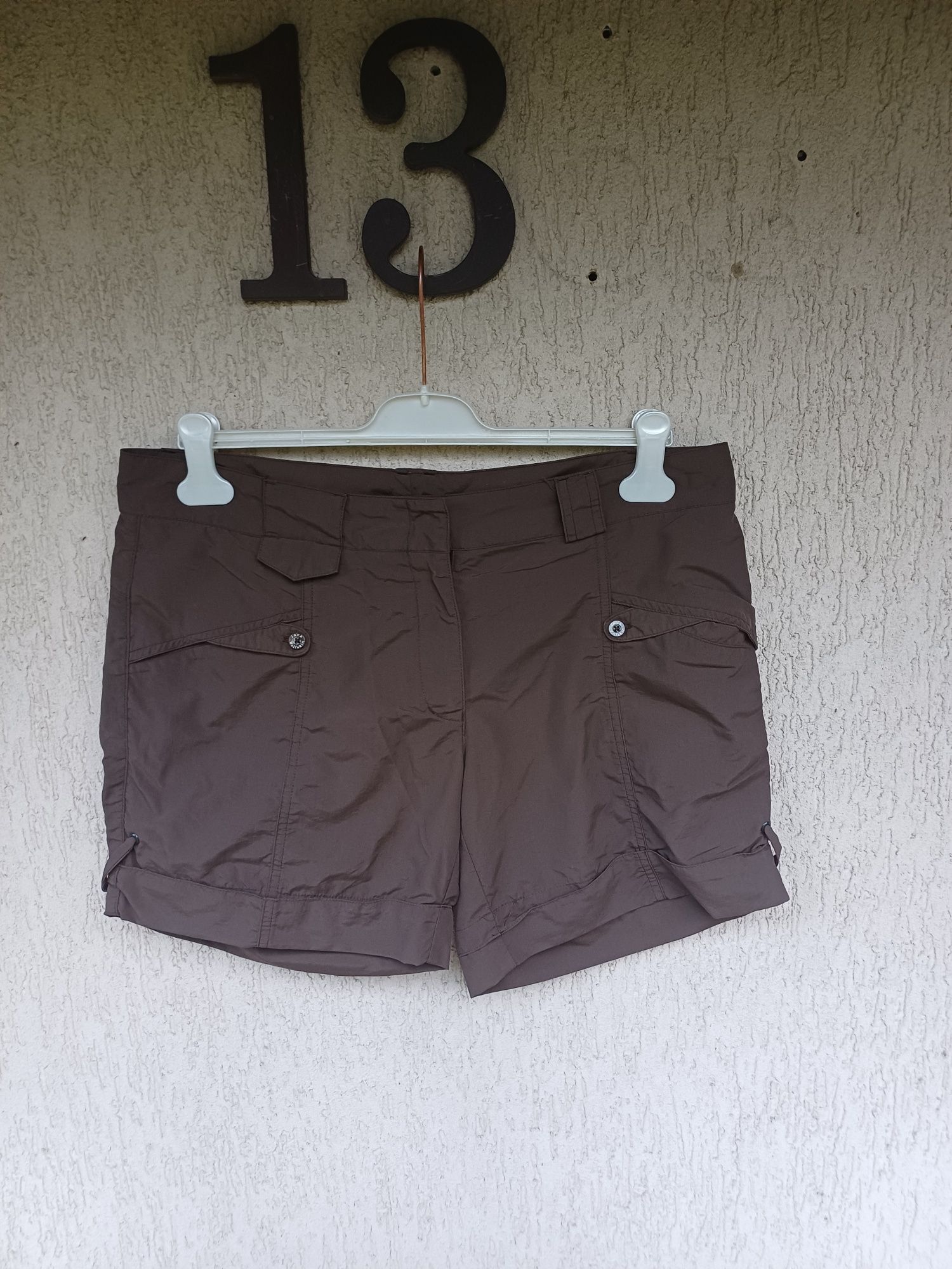 Damskie spodenki jack wolfskin