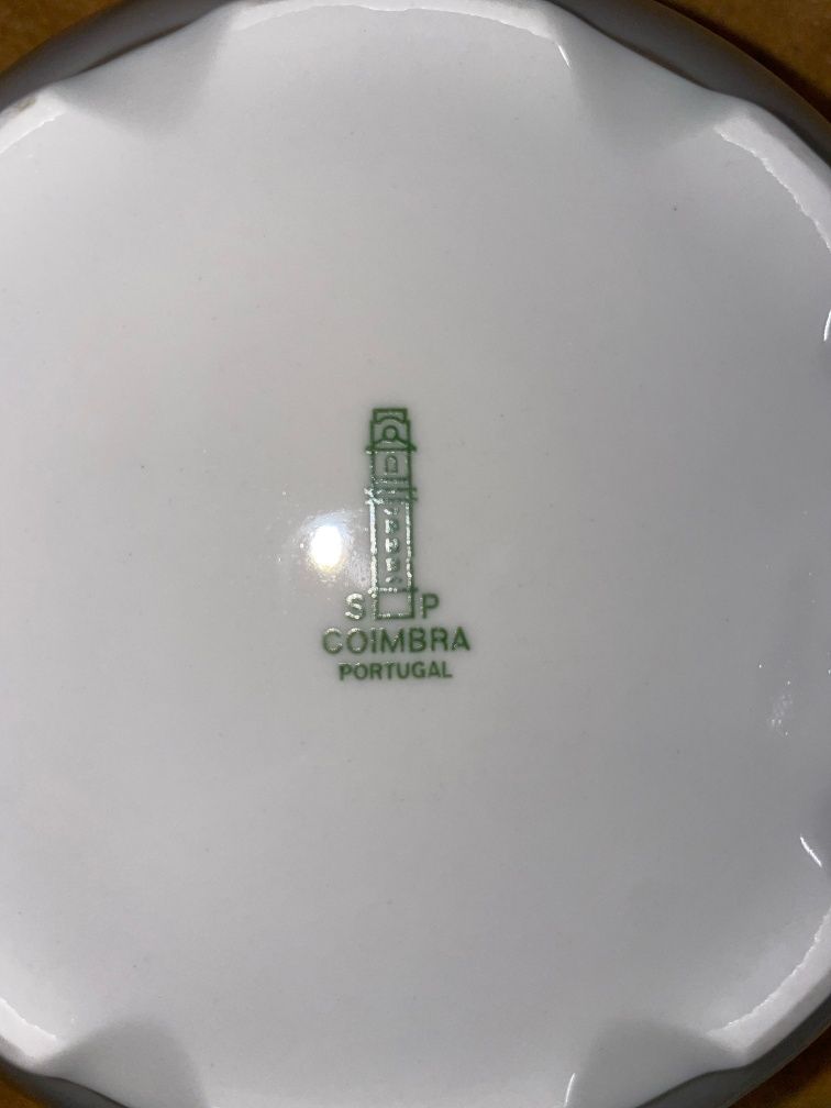 Coleção de loiça