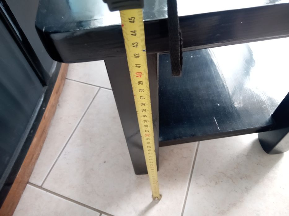 Mesa de Centro (madeira maciça) pintada preto