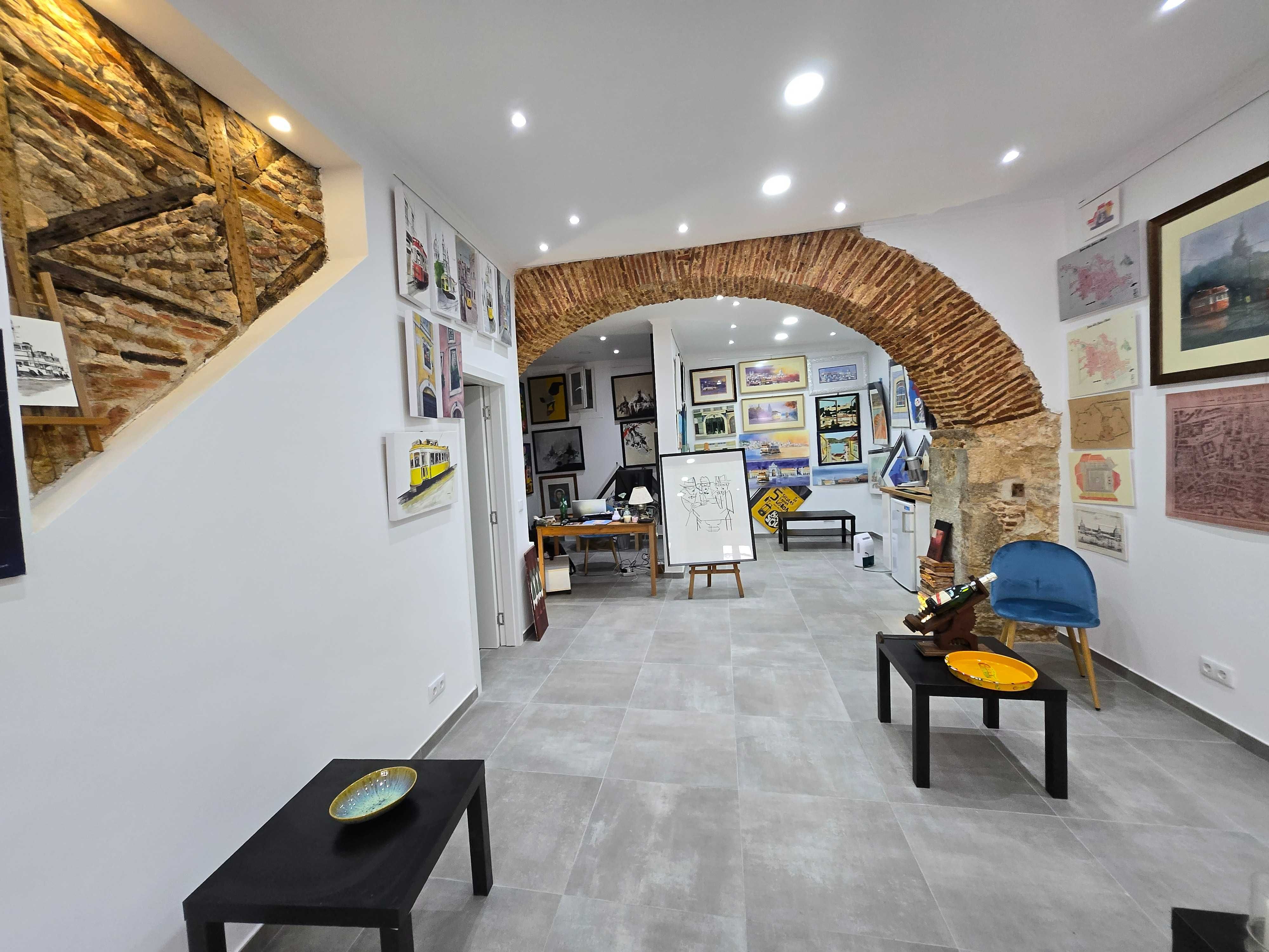 Galeria/Loja/Atelier/ Escritório no centro de Lisboa - Chiado e Camões
