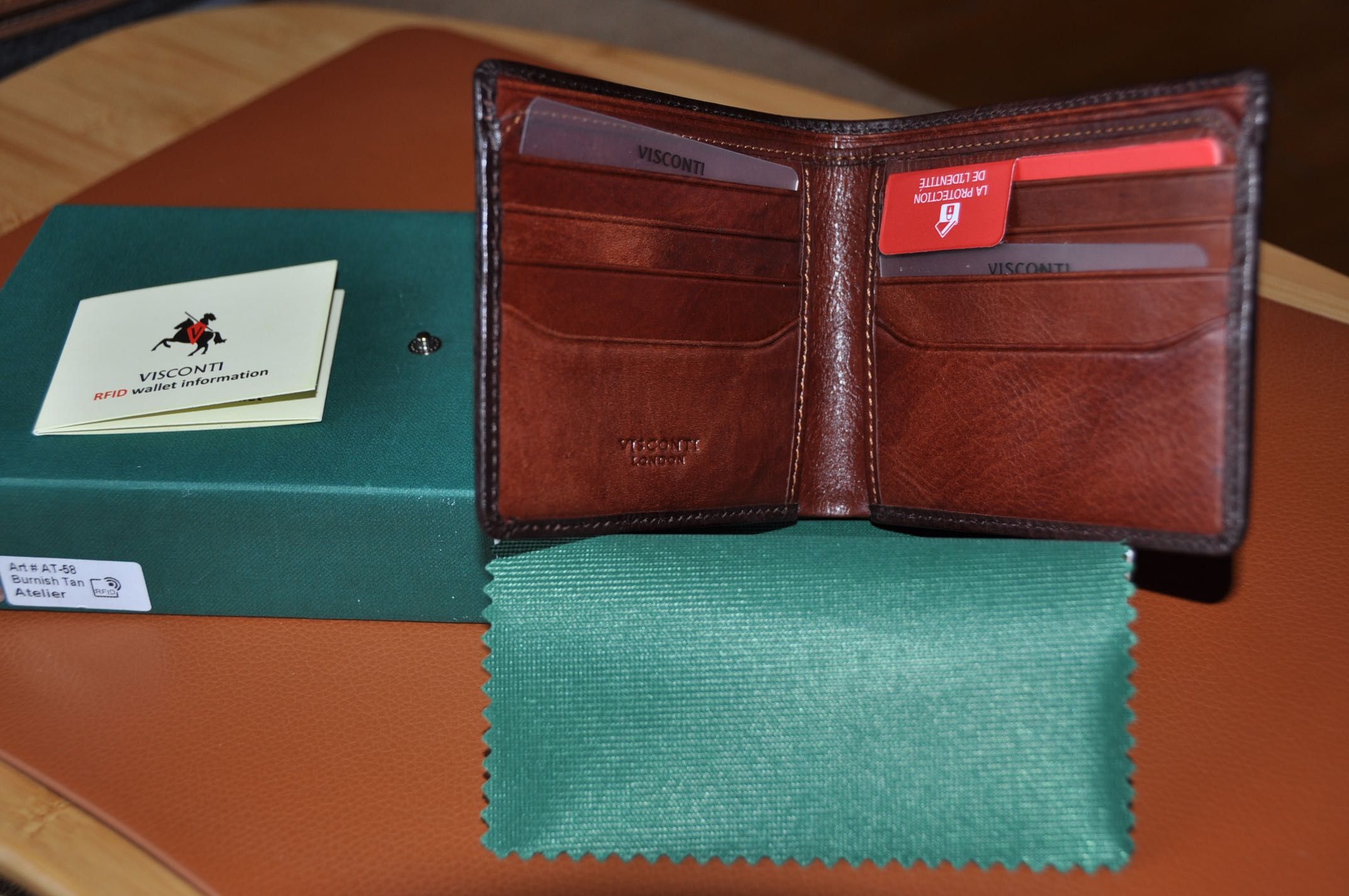Коричневий вінтажний чоловічий гаманець Visconti AT58 Milo Brown/Tan