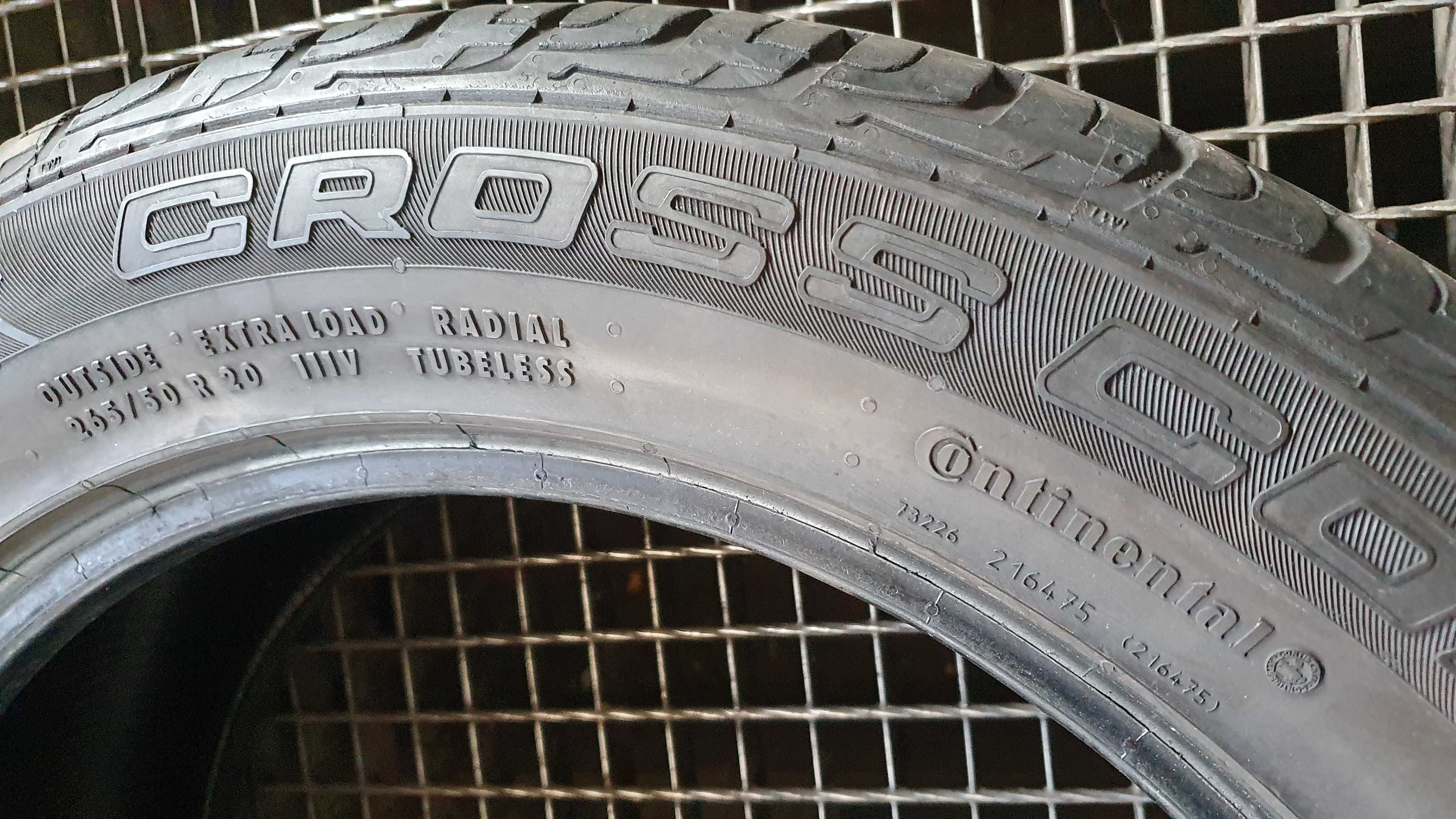 CONTINANEAL   CROSS Contact  UHP  265/50R20 6,5mm.