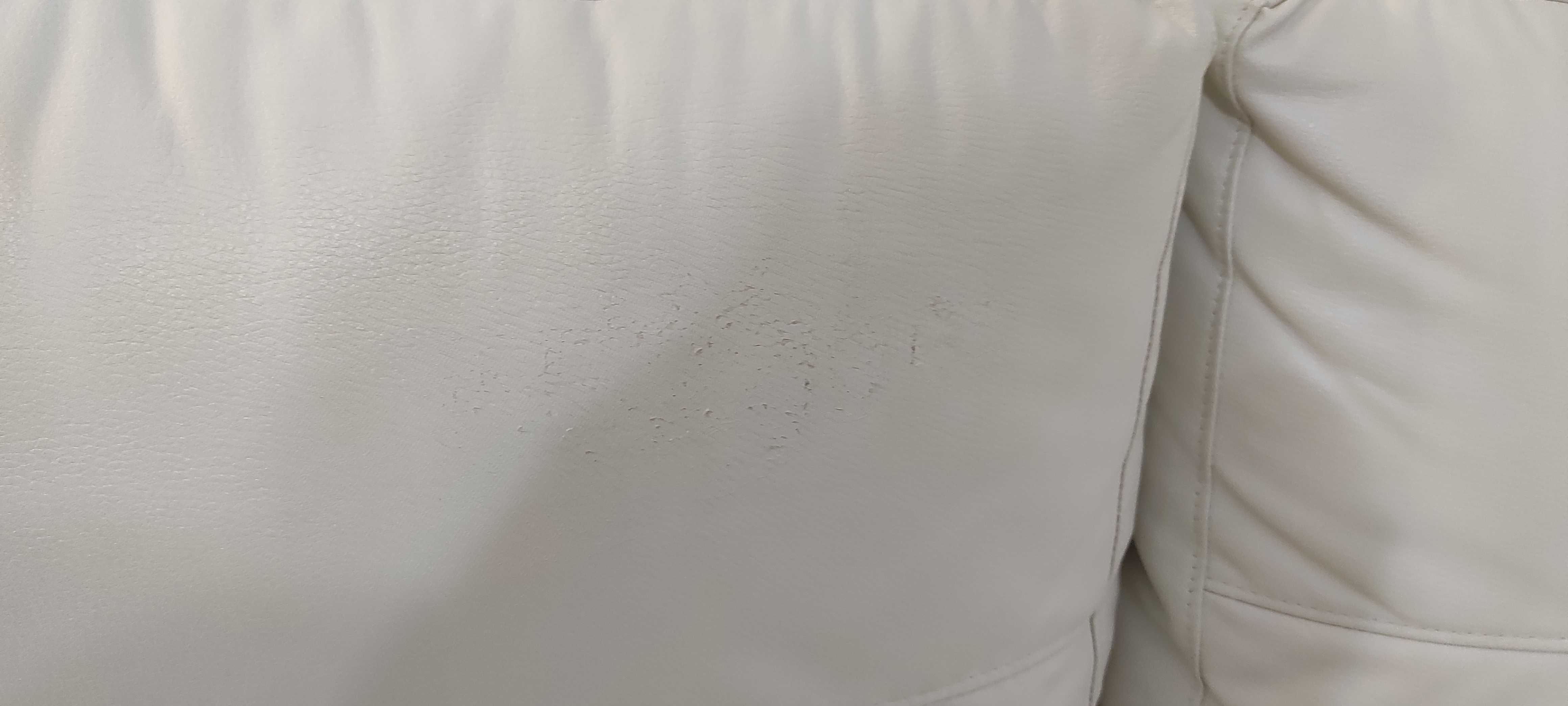 Sofá com chaise long