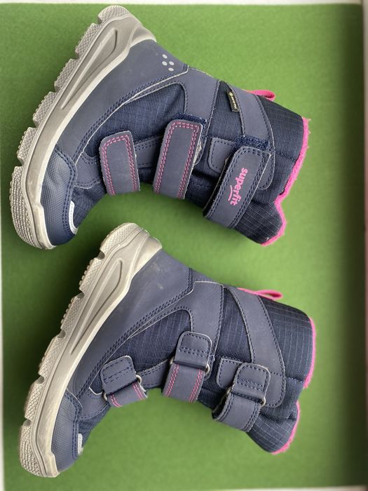 Чоботи  дитячі Superfit 25р Gore-Tex