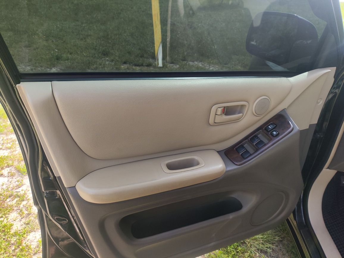 Продам Toyota Highlander гібрид  2006