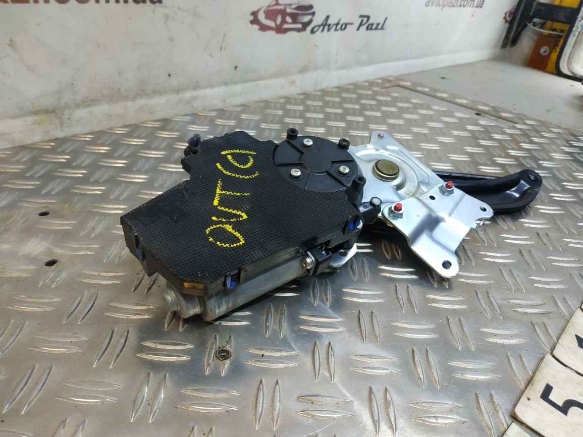 Mitsubishi Outlander 3 18- привод кришки багажника  EL5184 42711010711