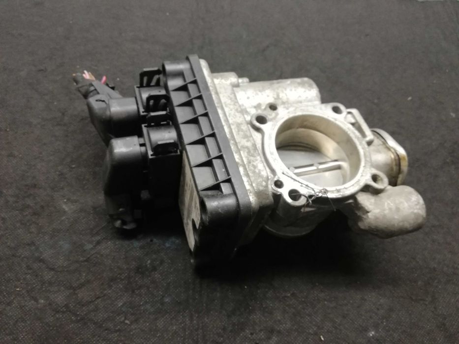 Mescedes A-klasa W168  1,6B przepustnica