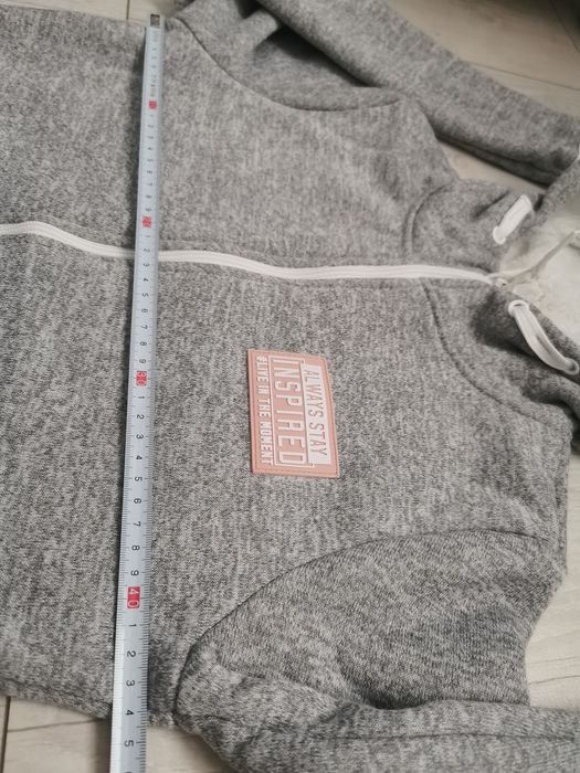 Bluza z kapturem ciepła 146/152 cm