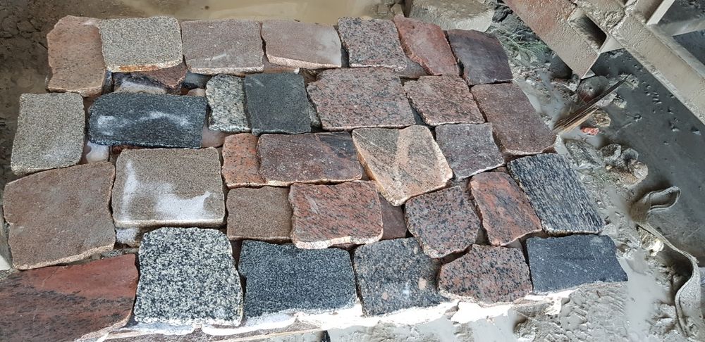 Płytki z kamienia polnego polny cięty płomieniowany bruk kostka granit