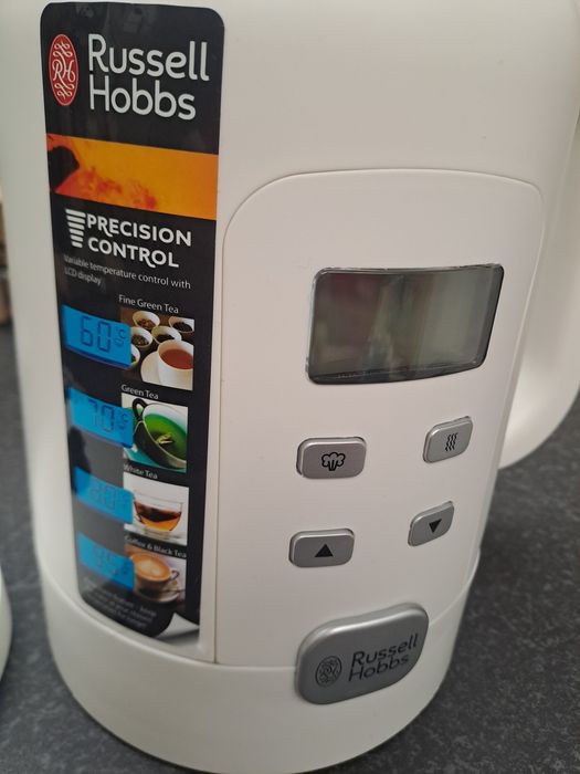 Czajnik elektryczny Russell Hobbs z regulacją temp 25-100°C 1,7L 2200W