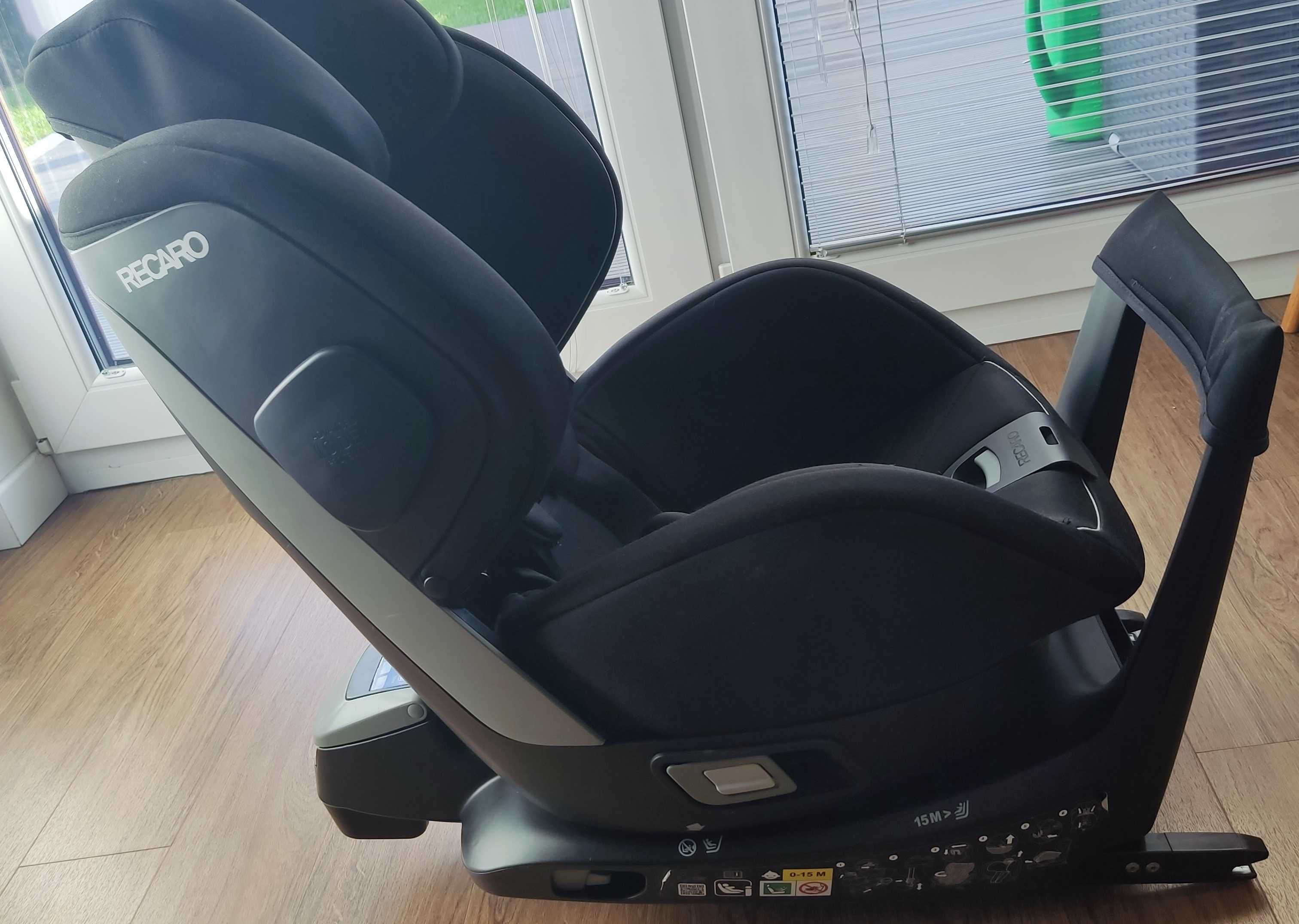 Fotelik RECARO Zero.1 Racing Red fotelik samochodowy obrotowy < 105cm