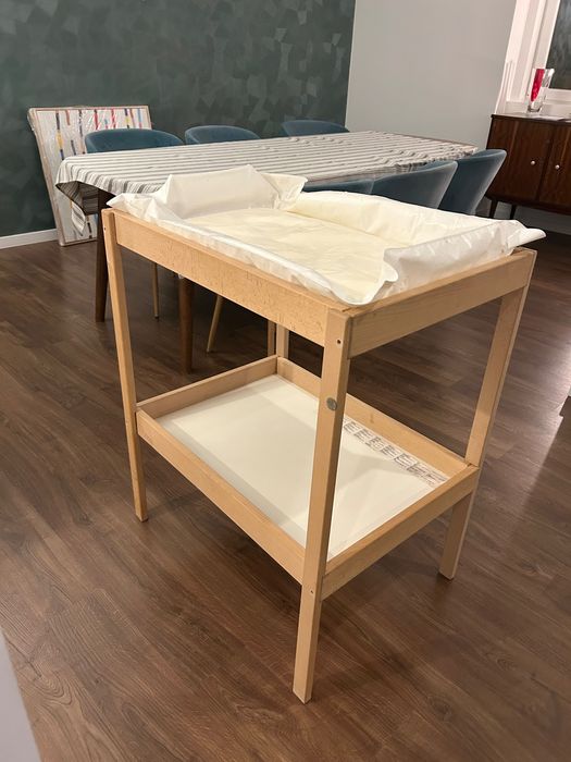 Trocador fraldas IKEA SNIGLAR