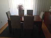 Mesa em madeira maciça