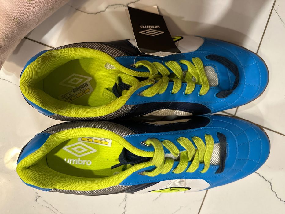 Buty piłkarskie Umbro r.46