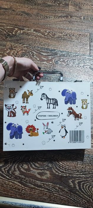 Набор для рисования и детского творчества