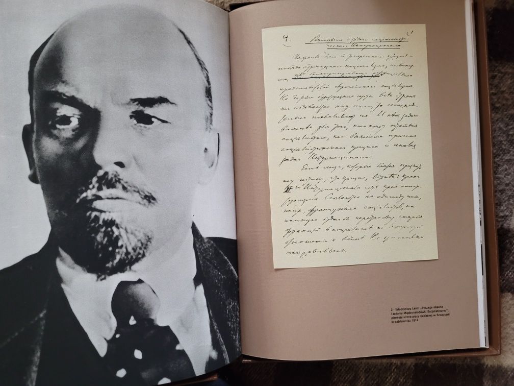 Album Lenin 1977 KAW  w skóropodobnej opr./ edycja specjalna