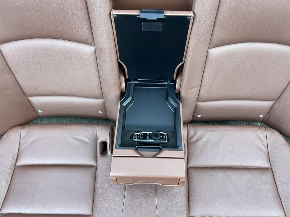 Салон bmw f10 коричнево-рудий монітори підігрів