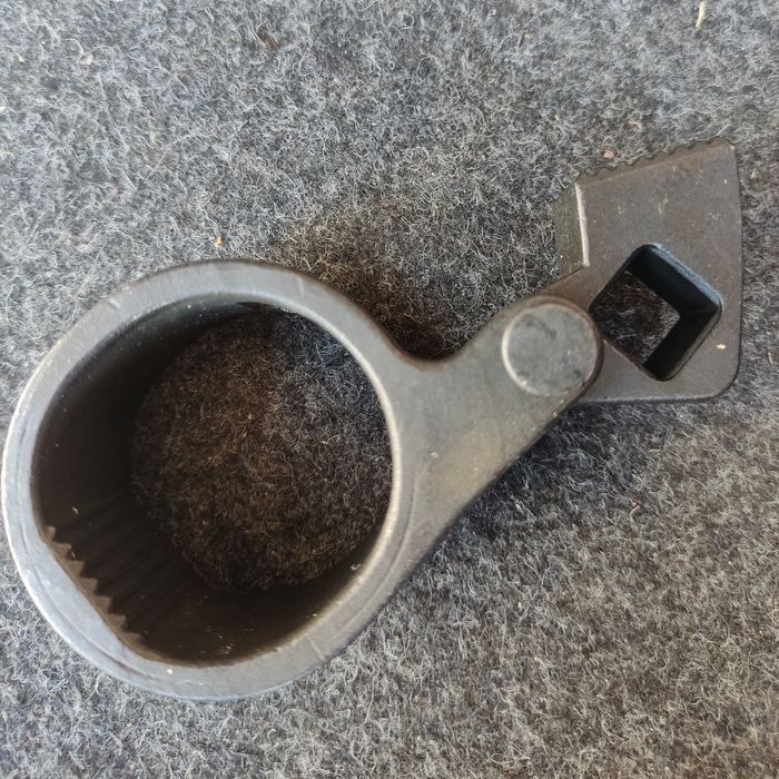 Ключ для зняття та установки кермових тяг снятия и установки рулевых