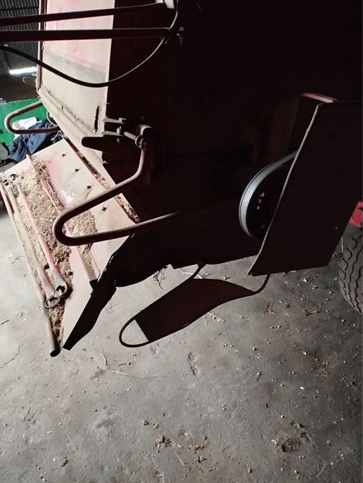 Комбайн Massey Fergyson 440