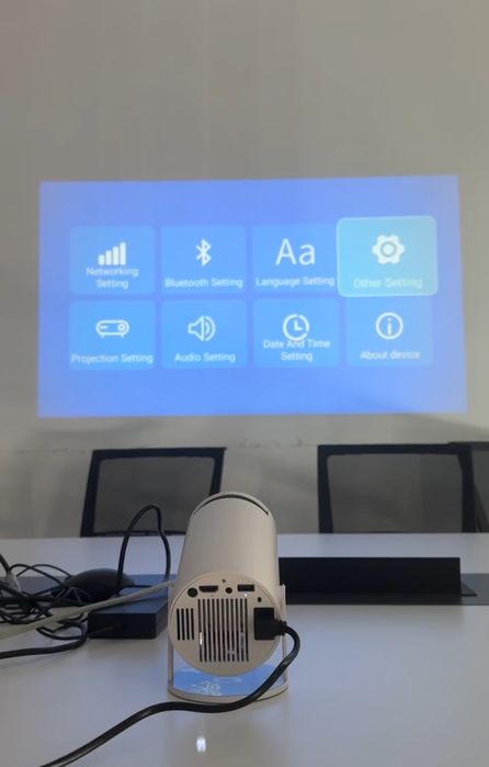 Projetor led 6000 lumens + Android  + Keystone 4D / 1080P