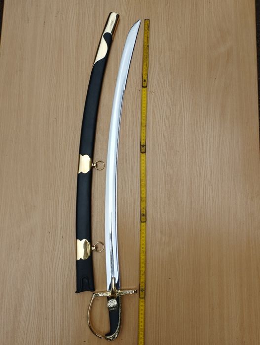 Szabla w typie Husarskiej z paluchem sprężysta do cięcia