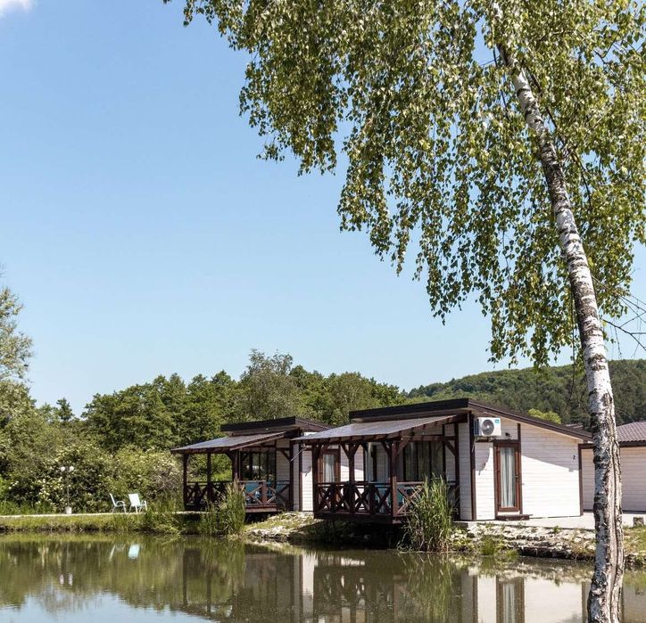 Оренда будинків  "LAKE HAUSE" у с. Раковець 10 км від  Львова