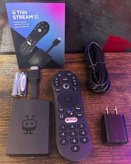 TiVo Stream 4K Media Streamer Медиаплеер Тв приставка Тв бокс