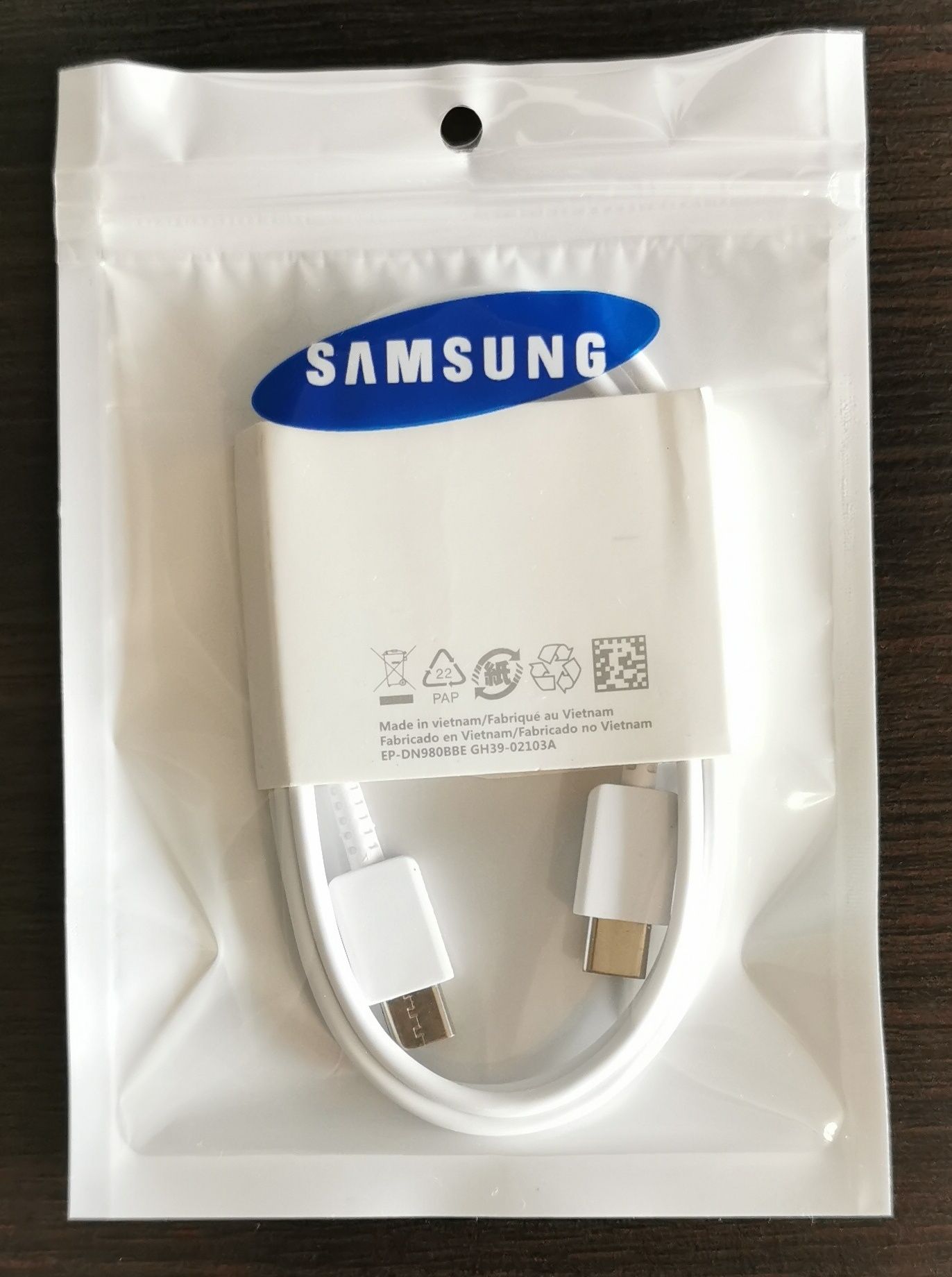 Kabel od SAMSUNGA USB typ C do C 1m