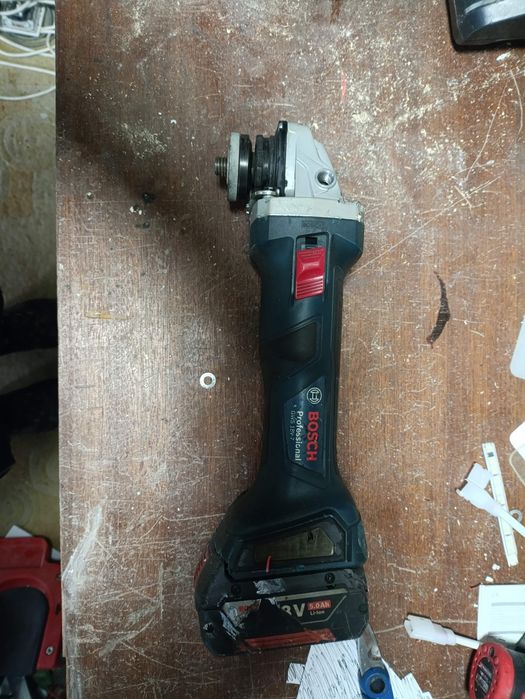 Rebarbadora Bosch 18v