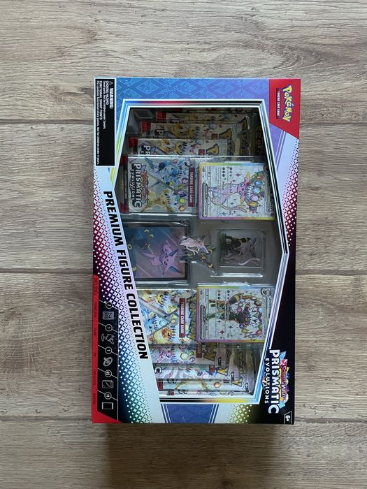Pokémon TCG Prismatic Evolutions Premium Figure Collection