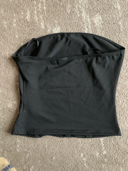 жіночий топ без лямок